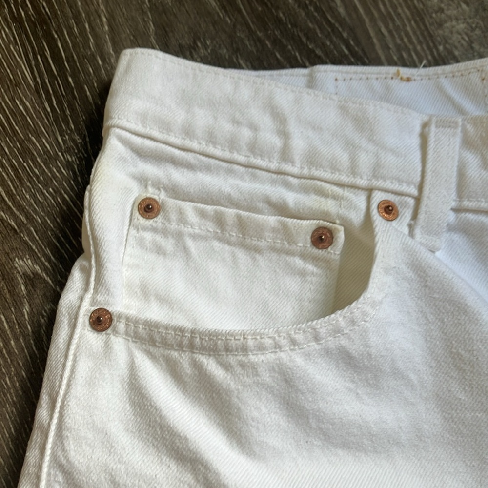 Levi’s - Picture 2 of 15